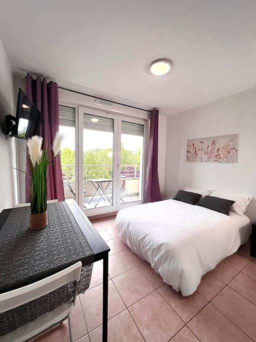 B210 Appartement Disneyland Paris Parking Et Wifi Montevrain Exterior photo
