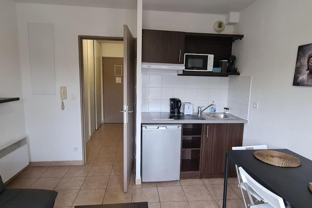 B210 Appartement Disneyland Paris Parking Et Wifi Montevrain Exterior photo
